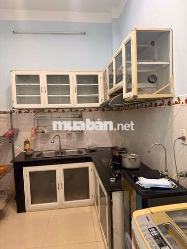 Nhà hẻm xe hơi đuờng Lê Đình Cẩn DT 4x16. Giá 5tỷ250