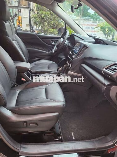 Subaru Forester 2.0i-L EyeSight 2023 odo 12.000