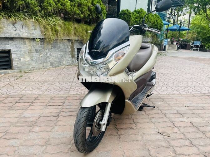 Honda PCX125 Vàng cát nhập khẩu thái lan