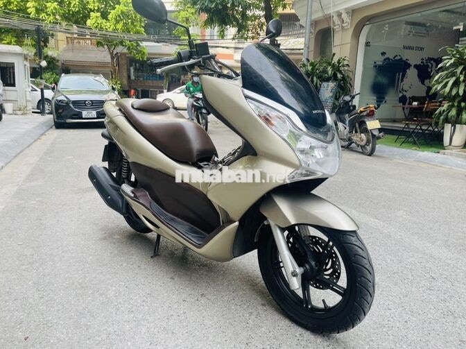 Honda PCX125 Vàng cát nhập khẩu thái lan