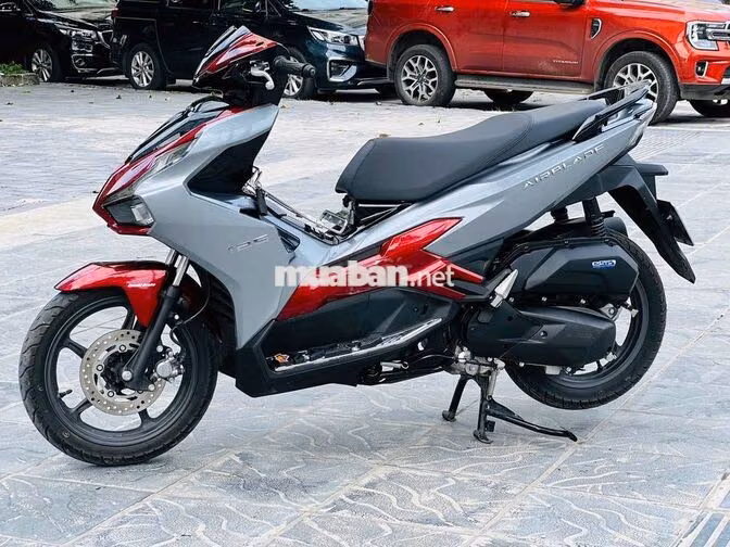 Honda Air Blade 125cc Đỏ, Xám chính chủ