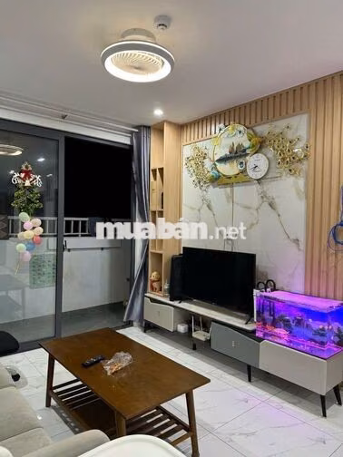 (7909-10) NGỘP NẶNG. STAR TOWER TP HCM. GIÁ TAN NÁT
