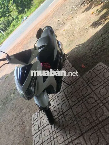 Suzuki Impulse 2016 Trắng, Xanh 30 ngàn km