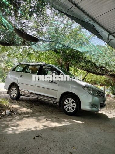 Toyota Innova 2008 Bạc 7 chỗ