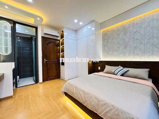 cho thuê nhà 1/ quang trung p8 ( 4x16 ) lửng , 4 lầu , 4pn , 6wc