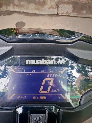 Honda Air Blade 125 2024 Đen Vàng 9.000 KM