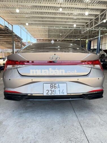 Hyundai Elantra 2022 1.6AT đặc biệt Xám