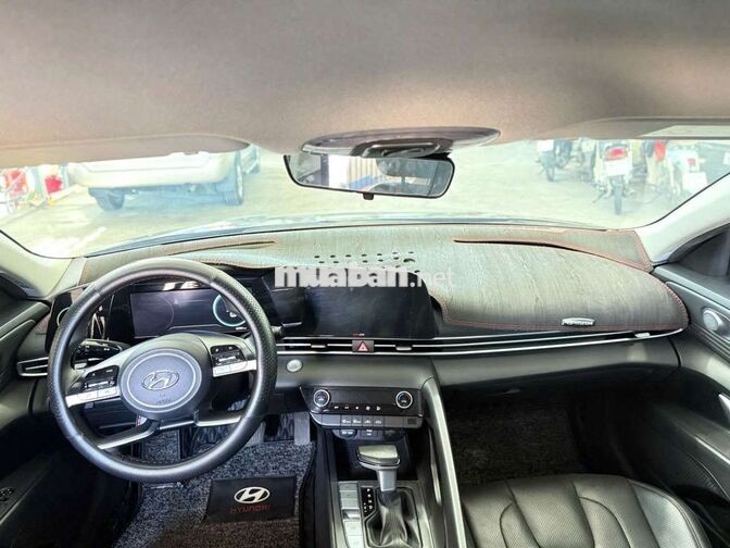 Hyundai Elantra 2022 1.6AT đặc biệt Xám