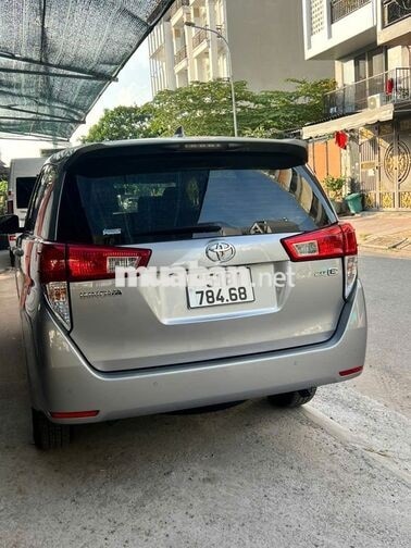 Toyota Innova 2021 Xám 7 chỗ