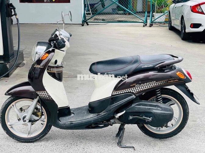 Yamaha Mio Classico biển tp