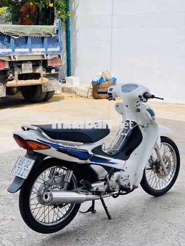 future chính chủ