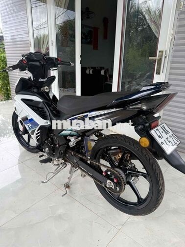Yamaha Exciter 135 5S Trắng đen