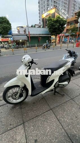 Honda SH Mode 2023 Trắng Đã sử dụng