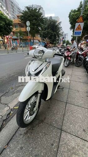 Honda SH Mode 2023 Trắng Đã sử dụng