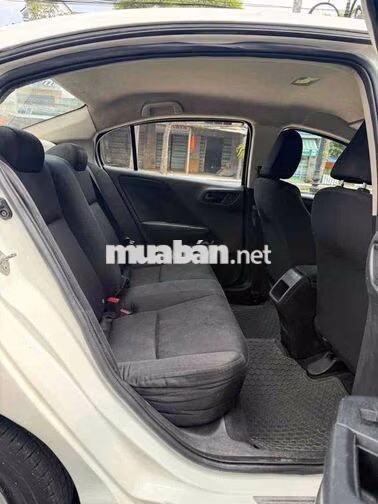 Honda City 2017 Số sàn Trắng