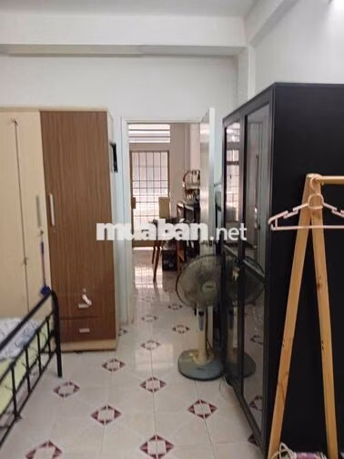 Bán căn chung cư phường 3 quận 4 gần công viên, 50m2 hoàn thiện đẹp