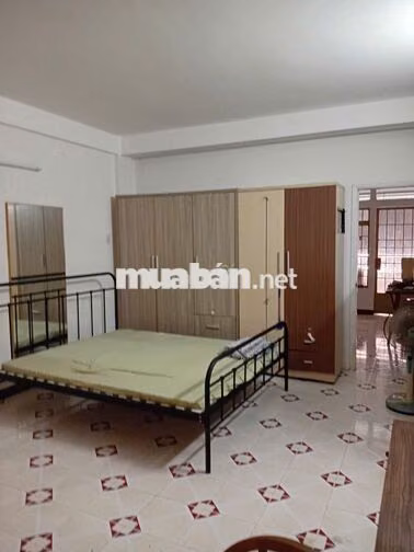 Bán căn chung cư phường 3 quận 4 gần công viên, 50m2 hoàn thiện đẹp