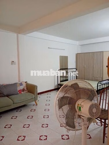 Bán căn chung cư phường 3 quận 4 gần công viên, 50m2 hoàn thiện đẹp