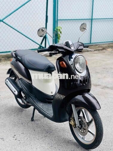 Yamaha Mio Classico biển tp