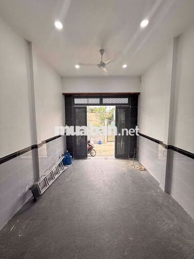 CẦN BÁN CĂN NHÀ. SỔ CHUNG 3 CĂN. GIỮ SỔ GỐC. GẦN CHỢ THỚI TỨ. HẺM XE H