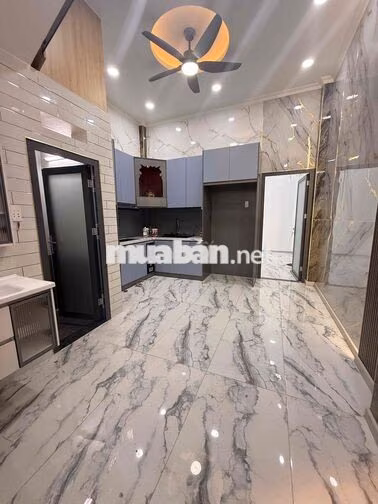 CẦN BÁN CĂN NHÀ. SỔ CHUNG 3 CĂN. GIỮ SỔ GỐC. GẦN CHỢ THỚI TỨ. HẺM XE H