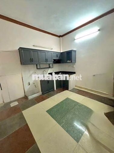 CHO THUÊ NHÀ TÂN HƯƠNG - TÂN PHÚ - 10.5TRIEU - 3PN- HẺM 8M - 2 TẦNG