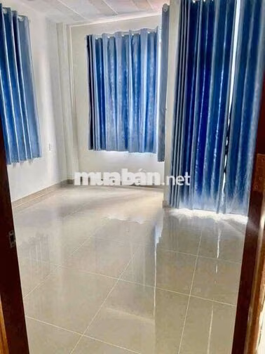 Cho Thuê Nhà Mới Sạch Sẻ DT 180m2 1Trệt 2Lầu 4Pn 3Wc Hẻm Xe Tải