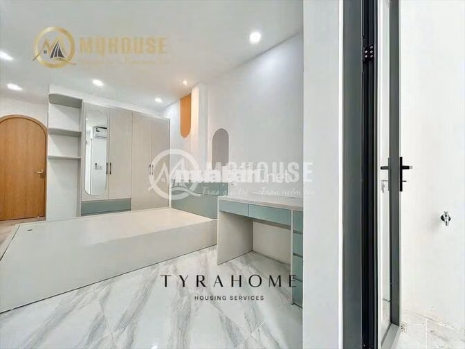 ❗CĂN ĐẸP ĐANG TRỐNG❗Studio ban công 30m² – Full NT xịn, mới, gần UFM