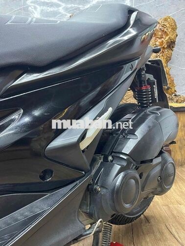 Yamaha NVX 155cc biển SG dàn áo đẹp, máy móc êm