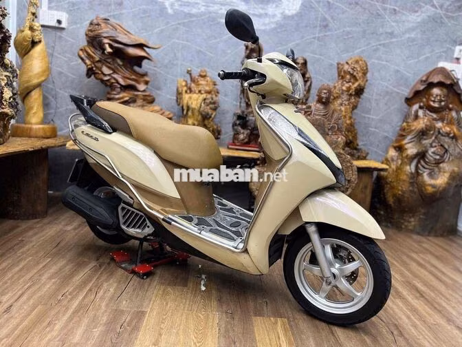 Honda Lead 125Fi 2014 chính chủ bstp máy bao êm