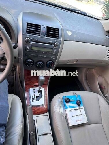Toyota Altis 2010. Chuẩn 14 vạn km còn cực đẹp