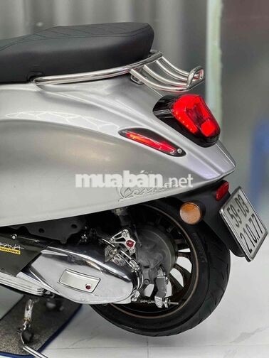 Vespa Iget ABS 2019 Bạc bstp 9c nợ xấu trả 50% ạ