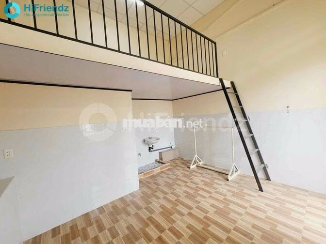 DUPLEX SIÊU RỘNG THOÁNG THANG MÁY GẦN UEH SÁT QUẬN 10 Ở ĐƯỢC 3-4 BẠN