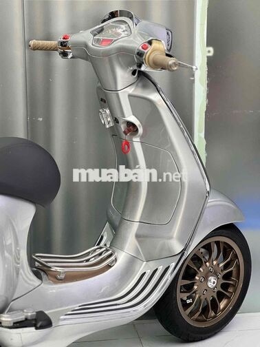 Vespa Iget ABS 2019 Bạc bstp 9c nợ xấu trả 50% ạ