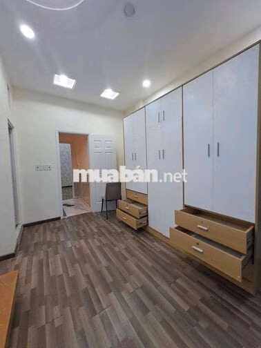 Nhà nguyên căn 4Pn hẻm ô tô Thị Trấn NB giá 10tr