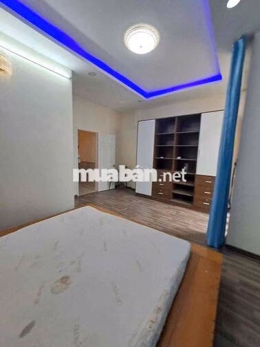 Nhà nguyên căn 4Pn hẻm ô tô Thị Trấn NB giá 10tr