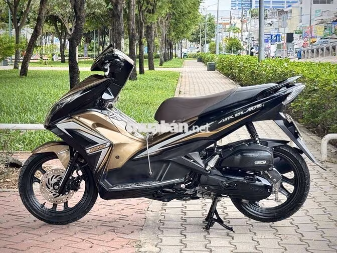 Honda Air Blade 2014 Đen, Vàng đồng