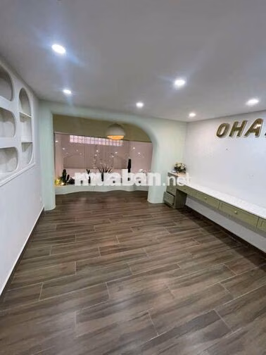 bán nhà 5 tầng có Thang Máy ,Mặt Tiền Lý Thường Kiệt,Quận 10, 31,5 tỷ