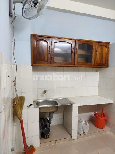 nhà trong hẻm gần vòng xoay ngã 7