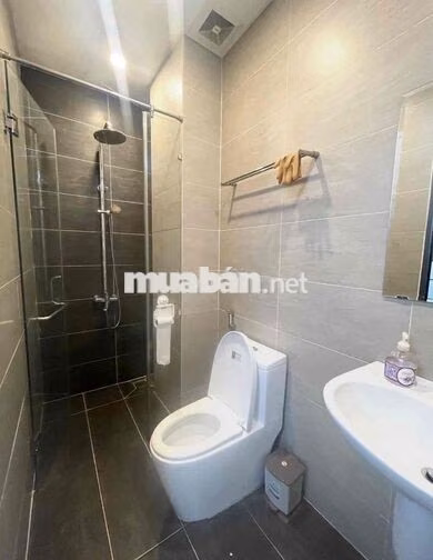 🔥Nhà Mặt Tiền_2 Lầu, 2PN, 2WC, Đường Nguyên Hồng, P11, Bình Thạnh