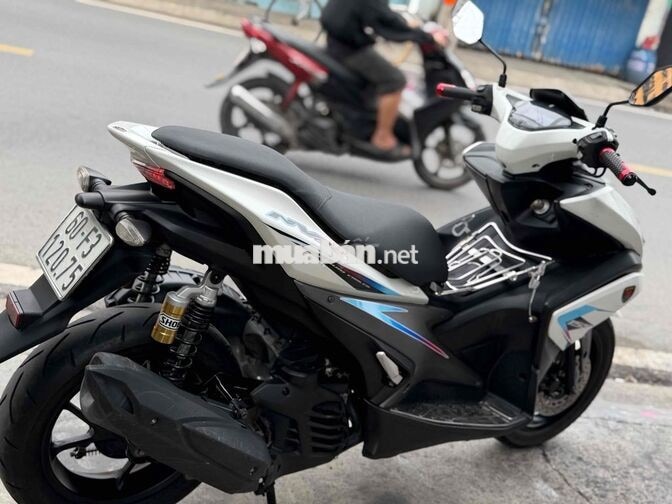 Yamaha NVX 155cc Trắng 15.395 km
