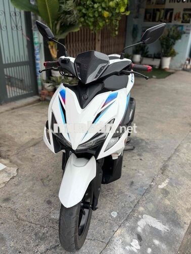Yamaha NVX 155cc Trắng 15.395 km