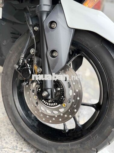 Yamaha NVX 155cc Trắng 15.395 km