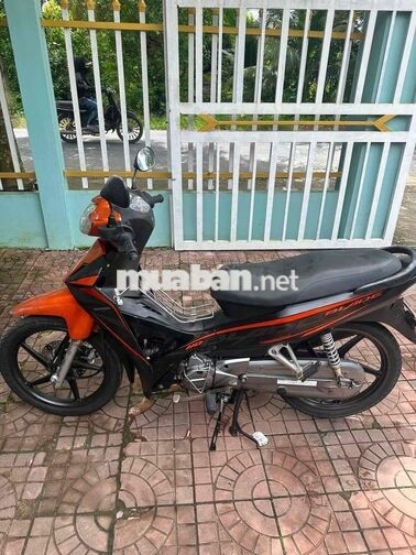 Honda Blade 2016 Cam đen