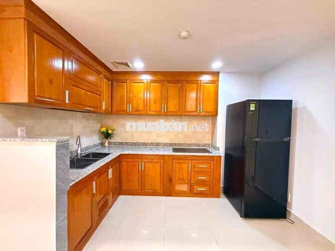 Chỉ: 4 Tỷ 090 - 70m - 2PN - Tầng Cao - Full Nội Thất -  CHUNG CƯ 1050