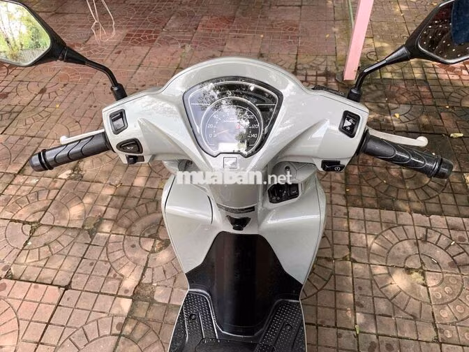 Honda Vision 2023 Xám Zin