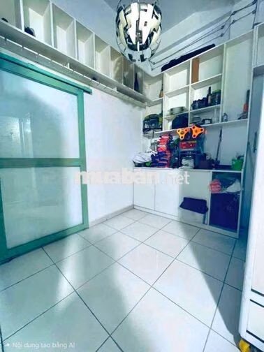 CHUNG CƯ 52M, 2PN VIEW BỜ KÈ TRƯỜNG SA, GIÁP QUẬN 1, NHỈNH 2 TỶ