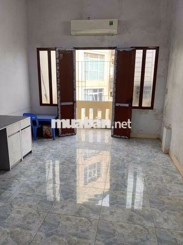 Nhà trọ sinh viên, gia đình giá rẻ