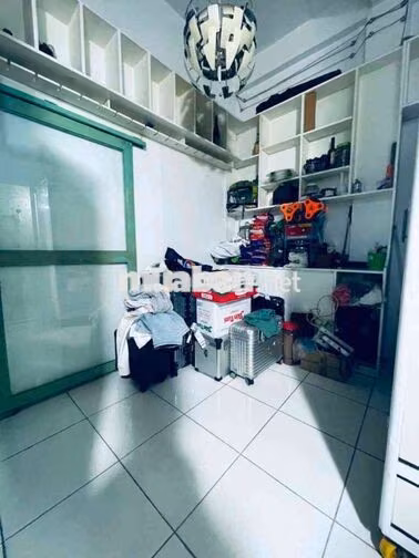 CHUNG CƯ 52M, 2PN VIEW BỜ KÈ TRƯỜNG SA, GIÁP QUẬN 1, NHỈNH 2 TỶ