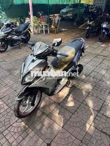 Yamaha Nouvo 4 Nâu, Bạc